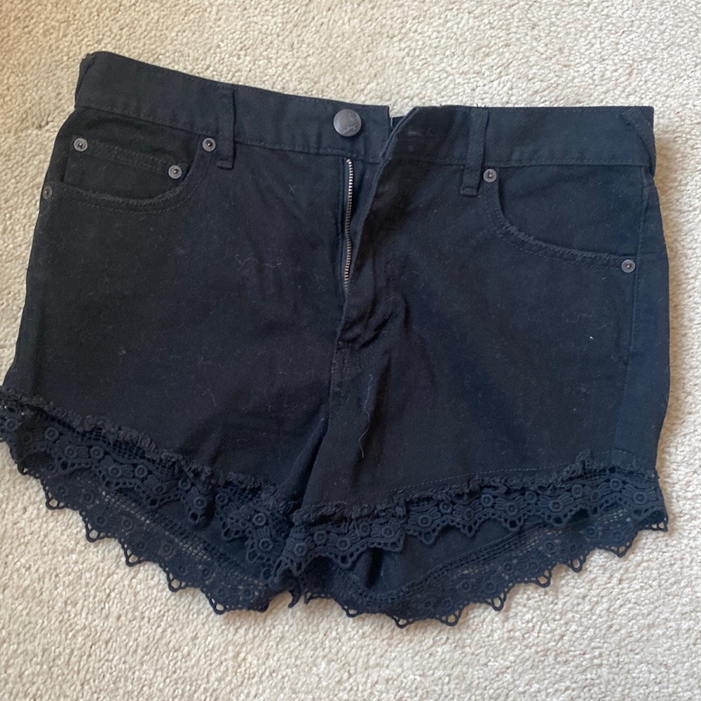 Free People black Jean shorts size 28